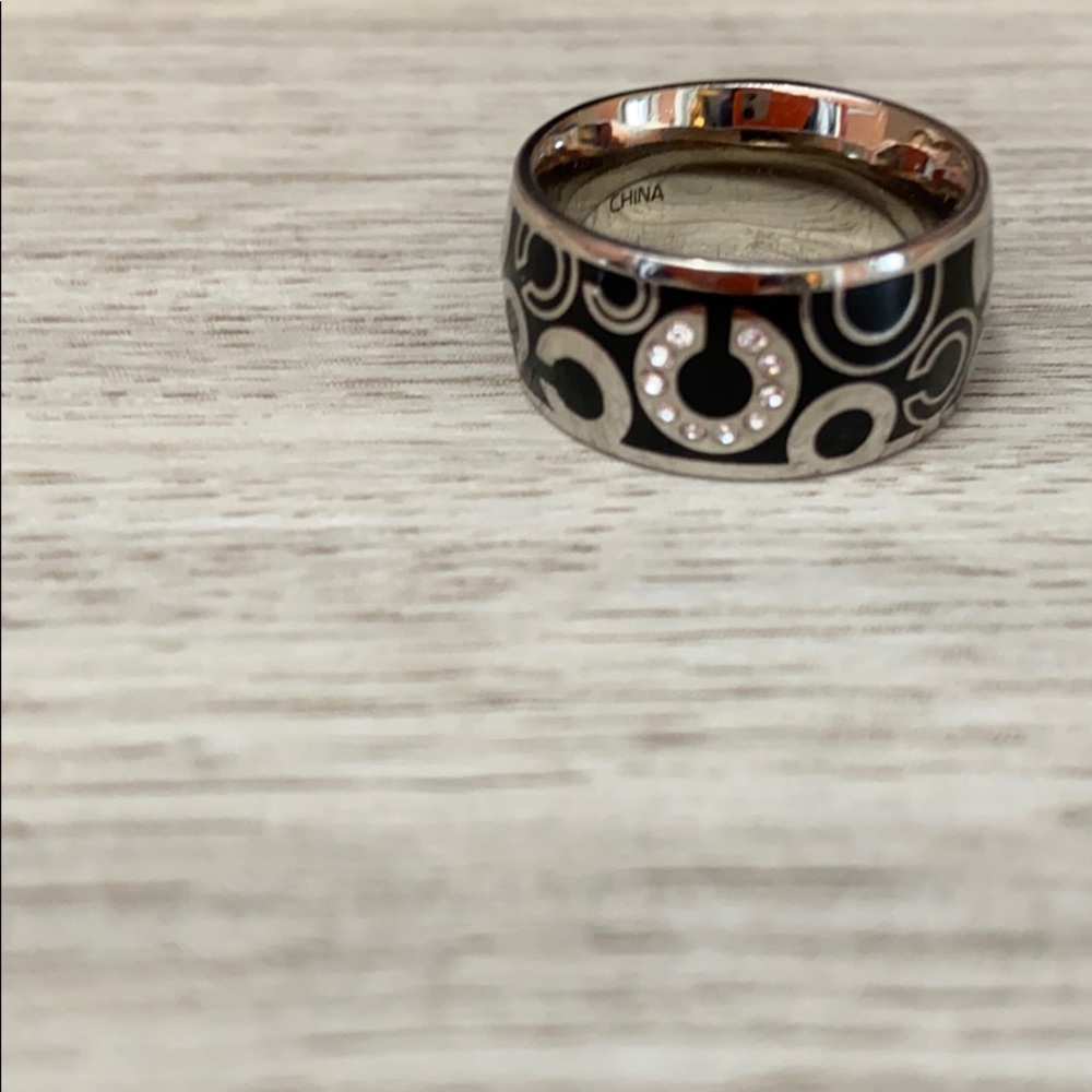 Coach diamond ring - Picture 4 of 4